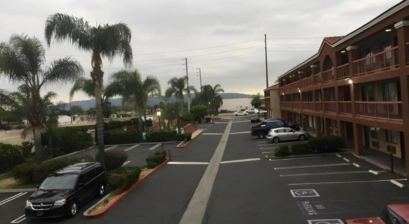 Grand Park Inn Baldwin Park Exterior foto