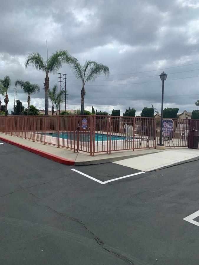 Grand Park Inn Baldwin Park Exterior foto